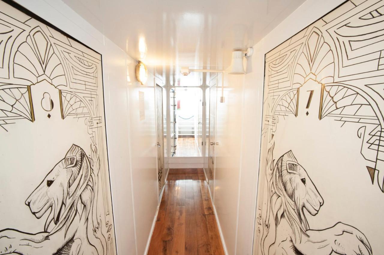 The Cabin @ Mps Noorderzon อัมสเตอร์ดัม ภายนอก รูปภาพ
