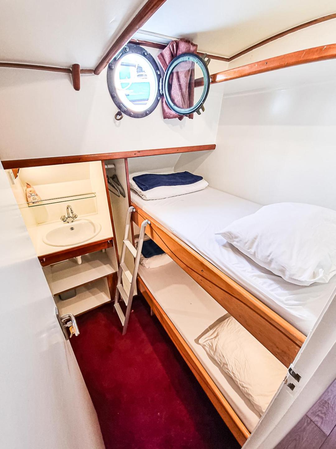 The Cabin @ Mps Noorderzon อัมสเตอร์ดัม ภายนอก รูปภาพ