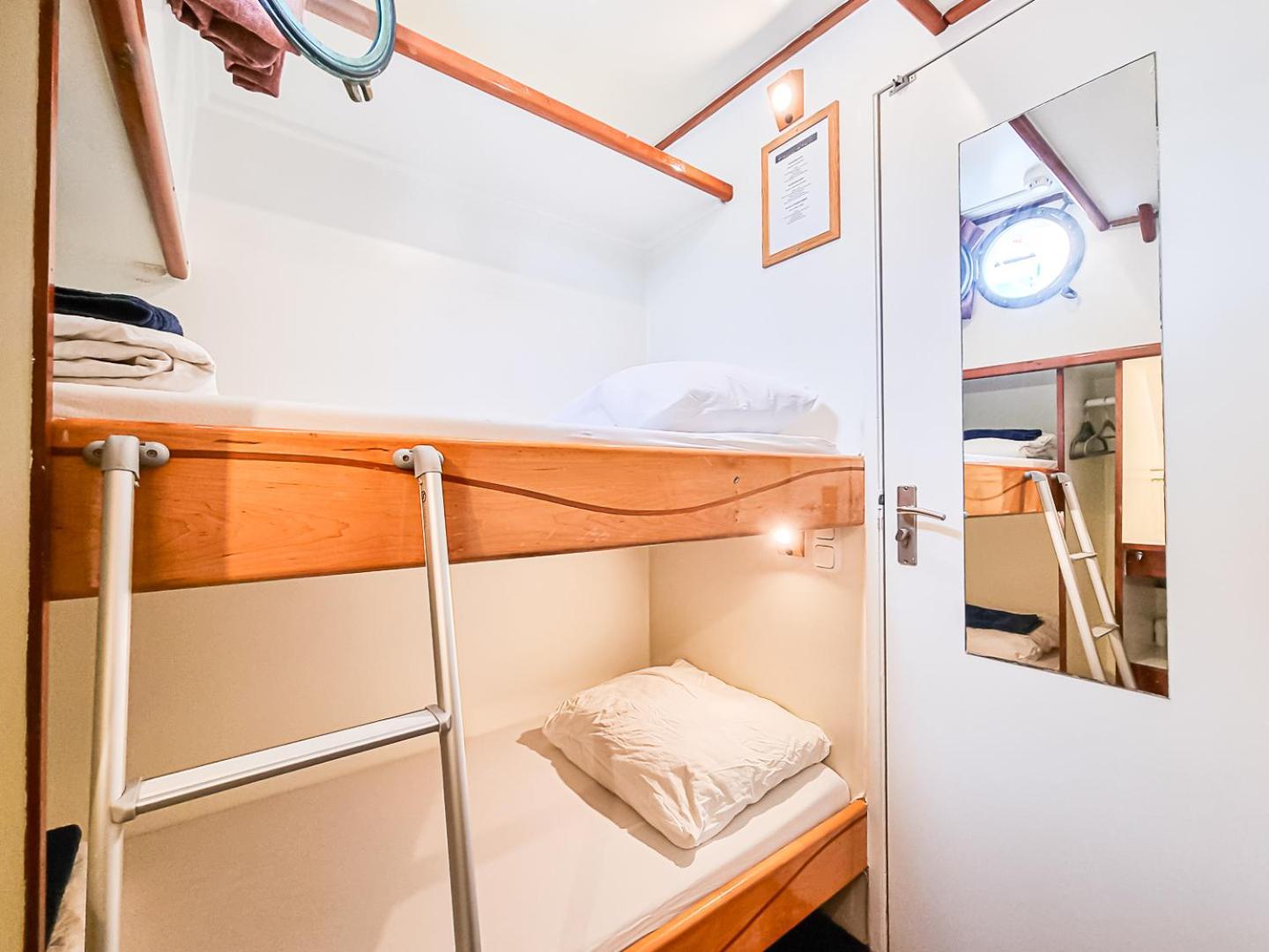 The Cabin @ Mps Noorderzon อัมสเตอร์ดัม ภายนอก รูปภาพ