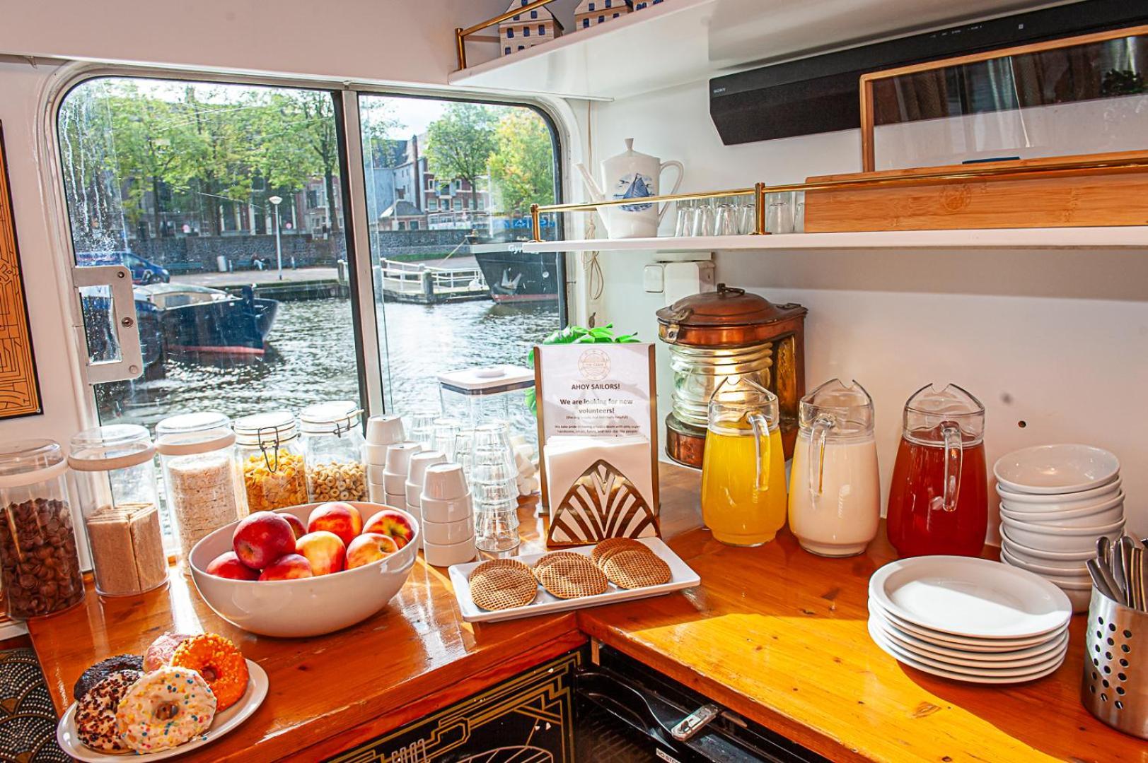 The Cabin @ Mps Noorderzon อัมสเตอร์ดัม ภายนอก รูปภาพ